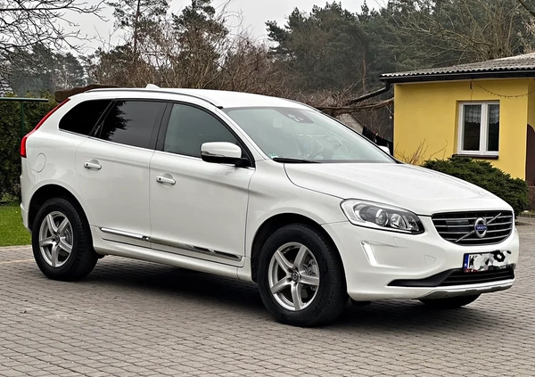 Volvo XC 60 cena 89800 przebieg: 103800, rok produkcji 2016 z Janowiec Wielkopolski małe 497